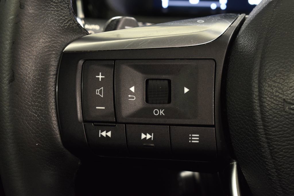 Used 2023 INFINITI QX60 Luxe w/ Cargo Package image 19