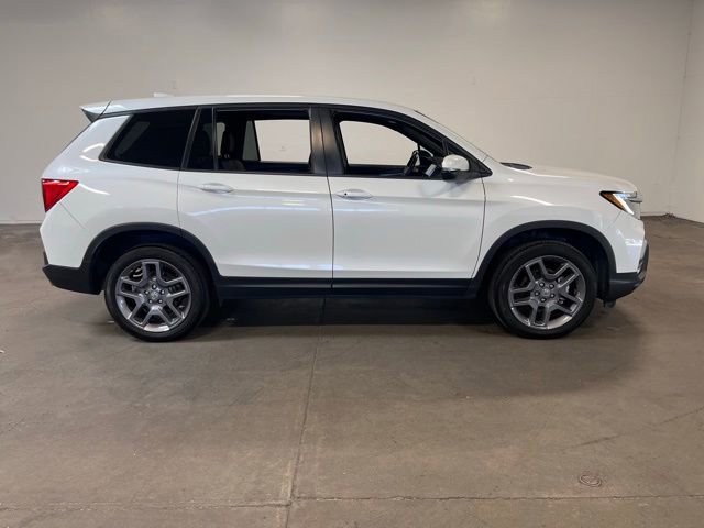 Used 2023 Honda Passport EX-L image 2