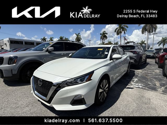 Used 2021 Nissan Altima 2.5 SV FWD image 4