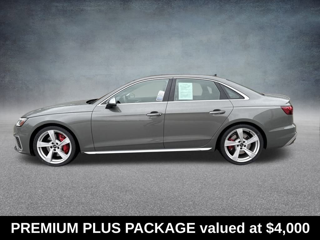 Used 2023 Audi S4 Premium Plus w/ Premium Plus Package image 2