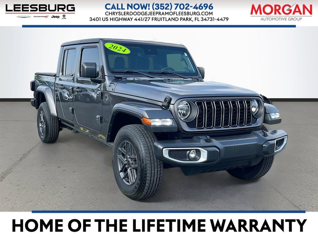 Used 2024 Jeep Gladiator Sport AWD/4WD video 1