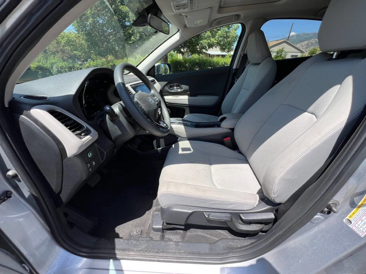 Used 2022 Honda HR-V EX image 10
