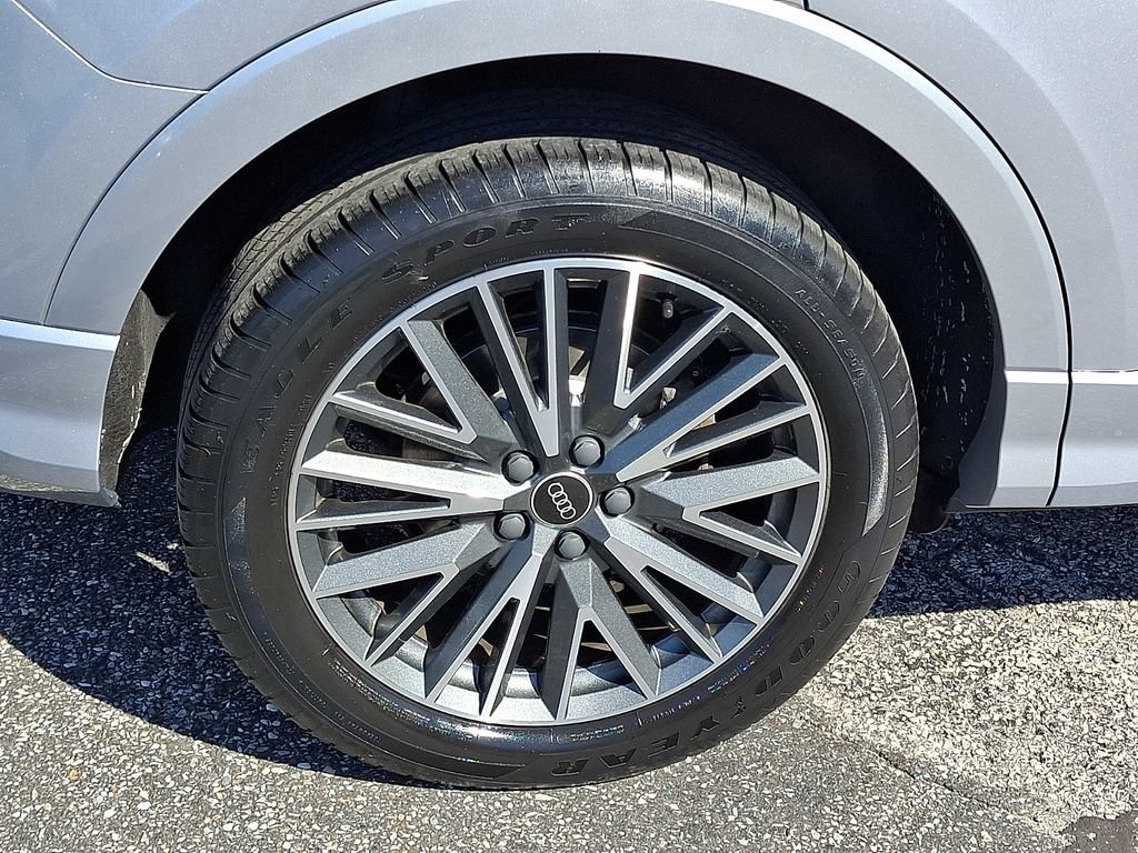 Certified 2022 Audi Q3 2.0T Premium AWD/4WD image 8