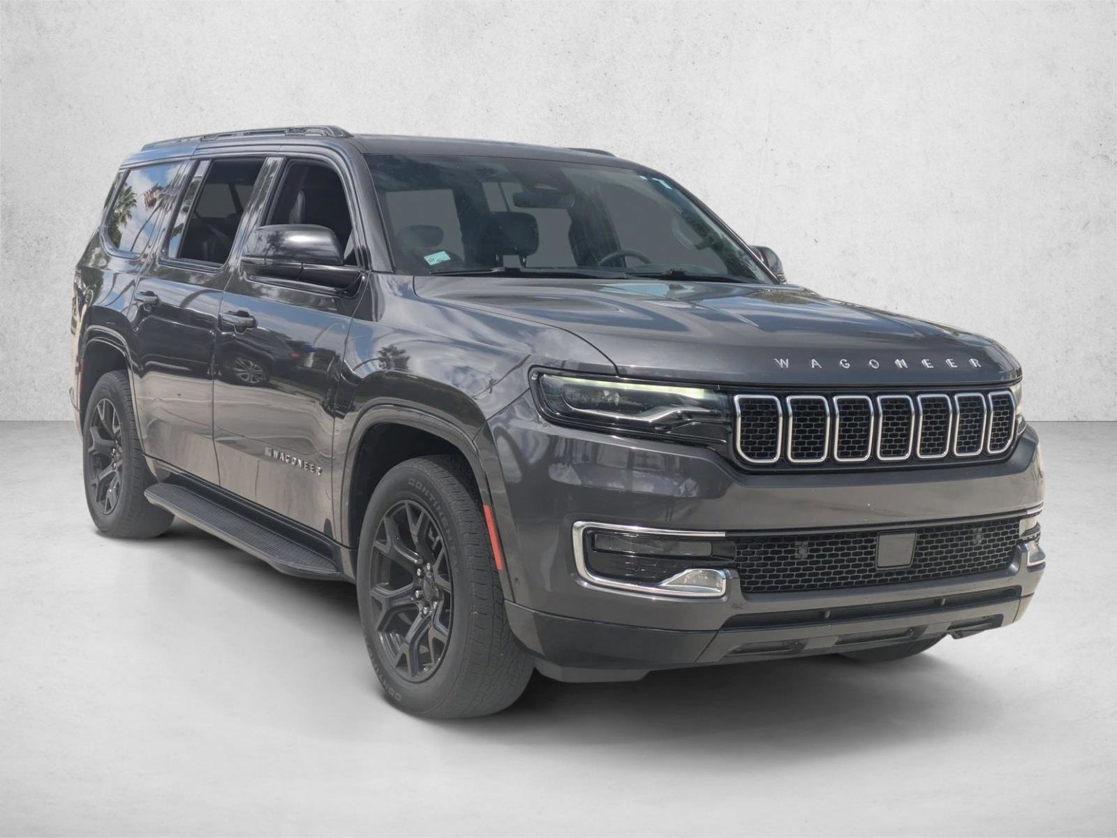 Used 2022 Jeep Wagoneer Series II RWD image 3