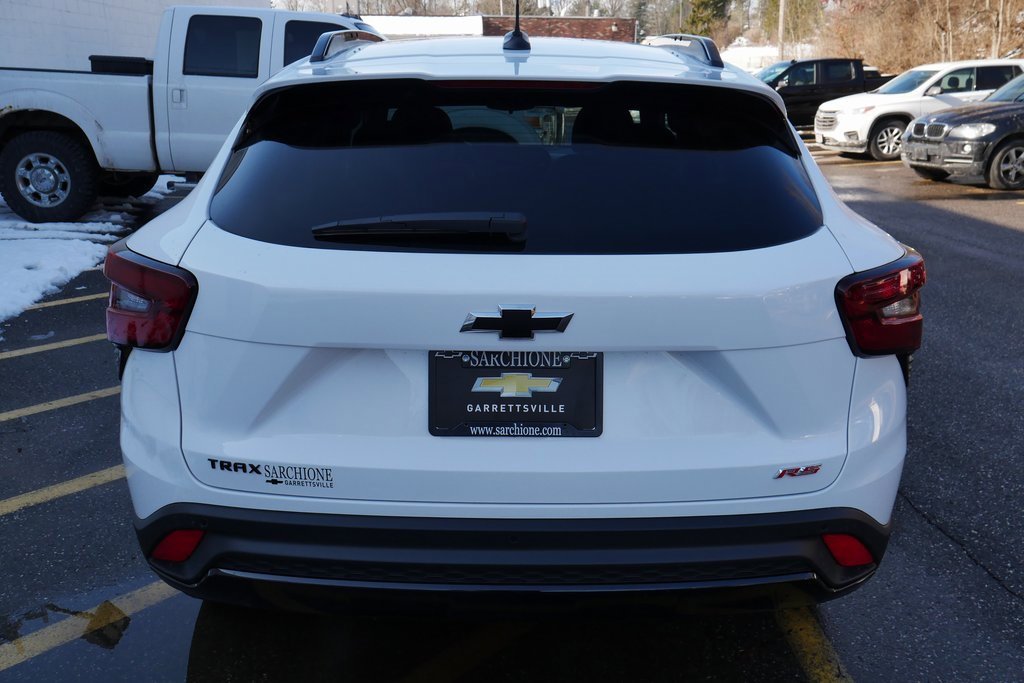 New 2026 Chevrolet Trax RS image 6