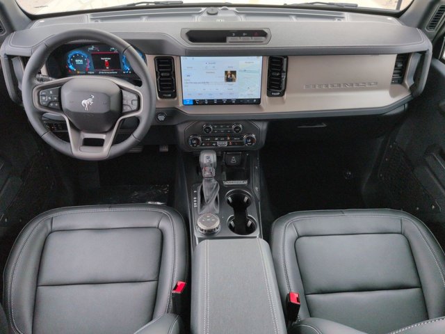 New 2026 Ford Bronco Outer Banks AWD/4WD image 15