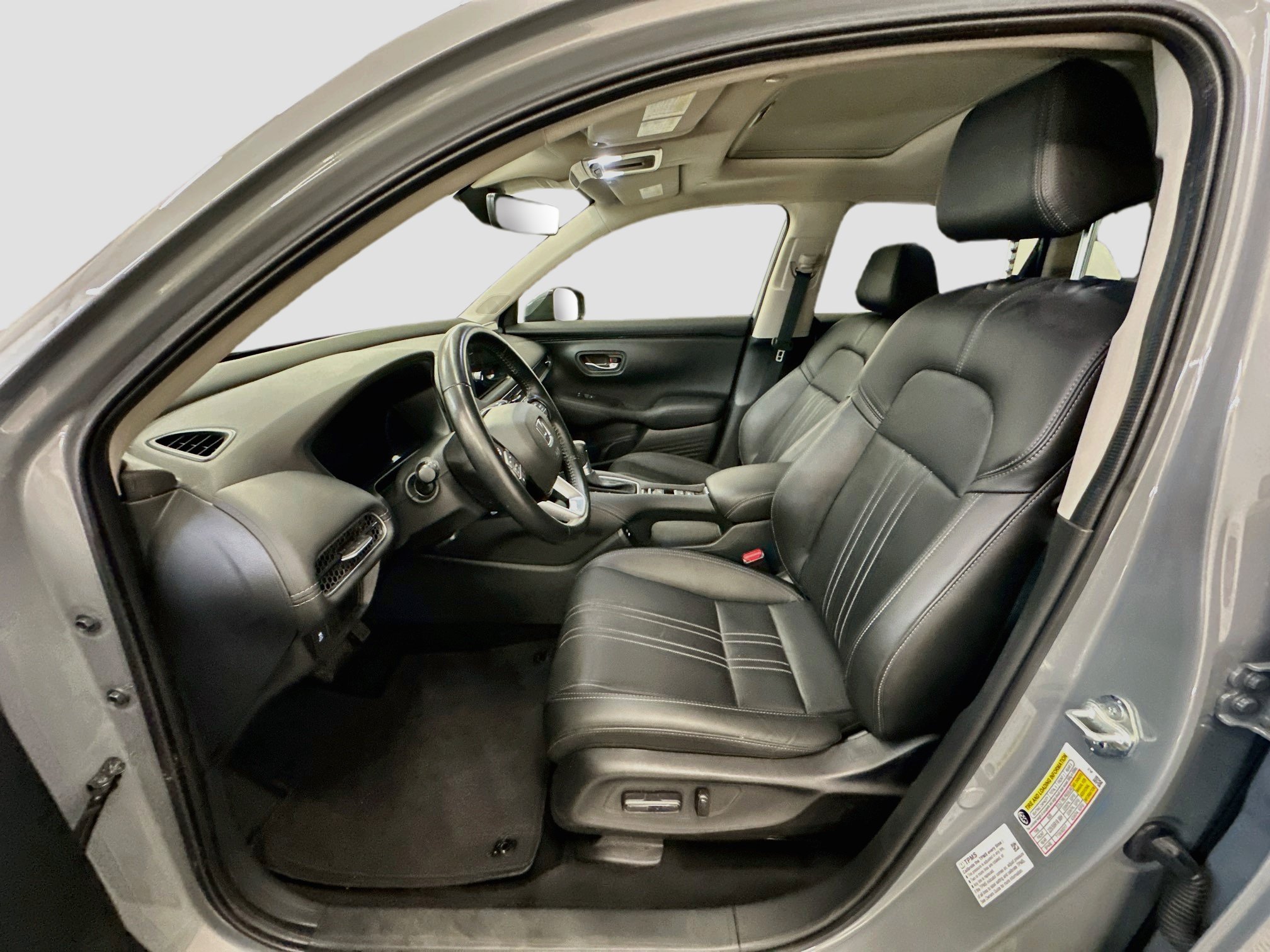 Used 2026 Honda HR-V EX-L image 13