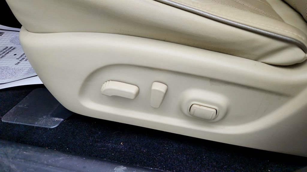 Used 2020 INFINITI QX60 Luxe w/ Essential Package image 12