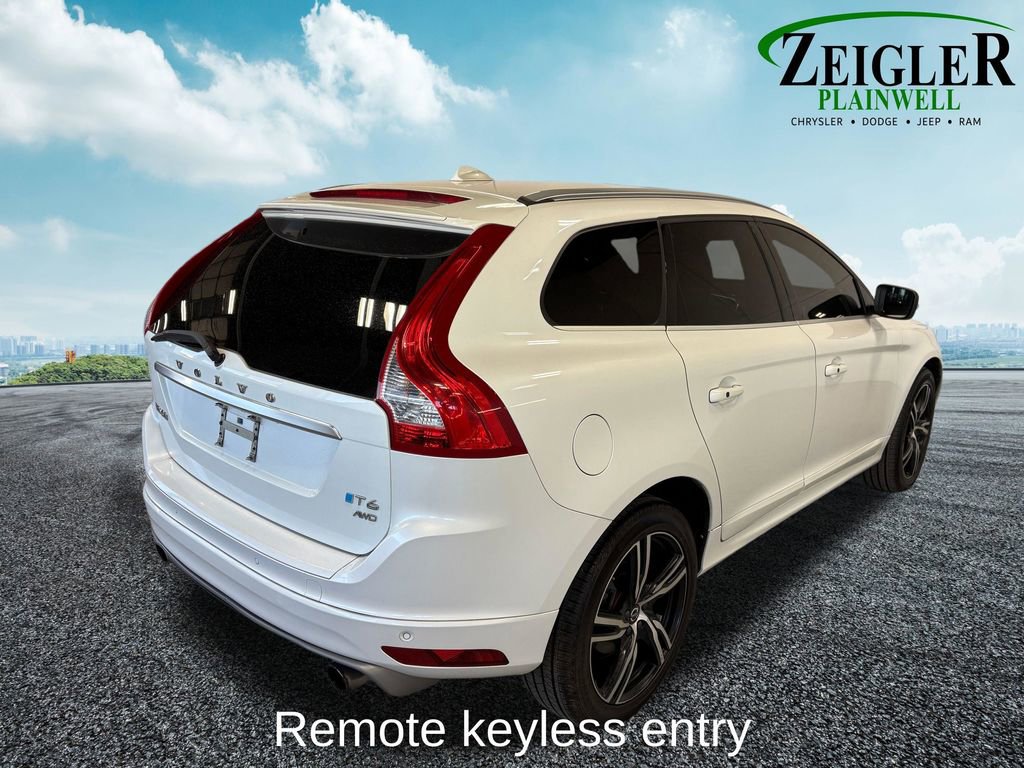 Used 2017 Volvo XC60 T6 R-Design w/ Protection Package image 6