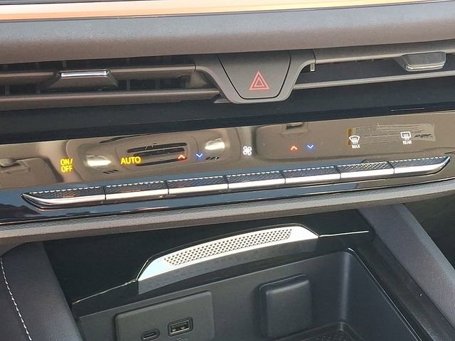 New 2026 Buick Envision Sport Touring image 17