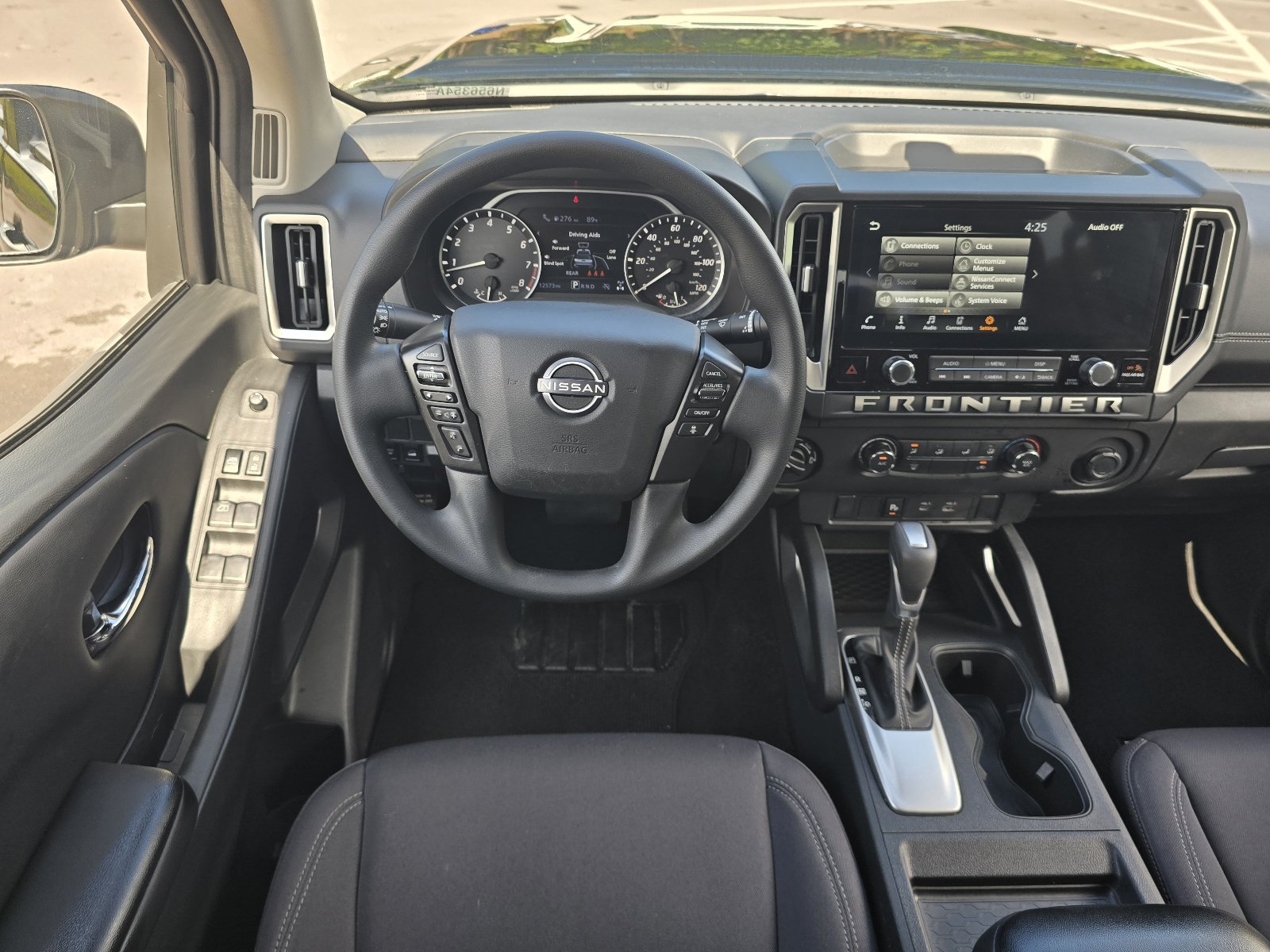 Certified 2025 Nissan Frontier SV AWD/4WD image 14