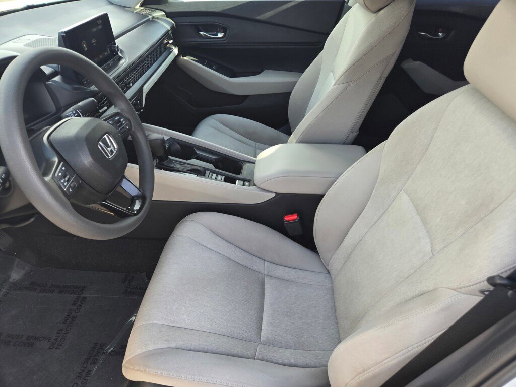 Certified 2023 Honda Accord EX image 20