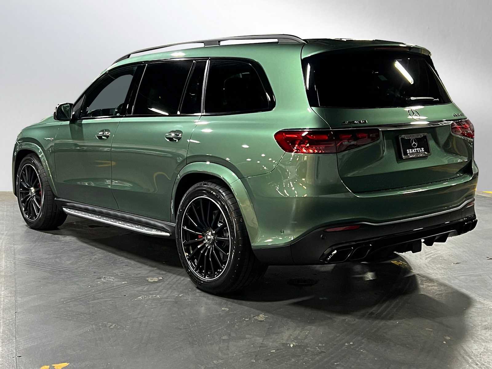 New 2026 Mercedes-Benz GLS 63 AMG 4MATIC image 5