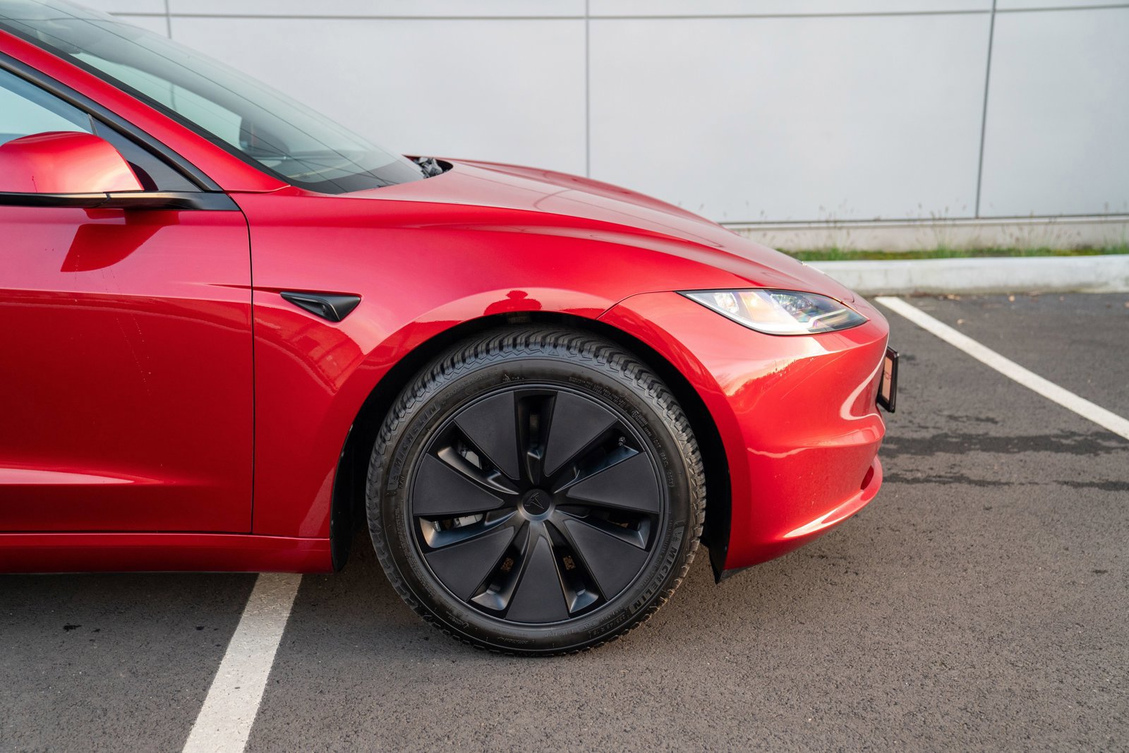 Used 2024 Tesla Model 3 Long Range image 9