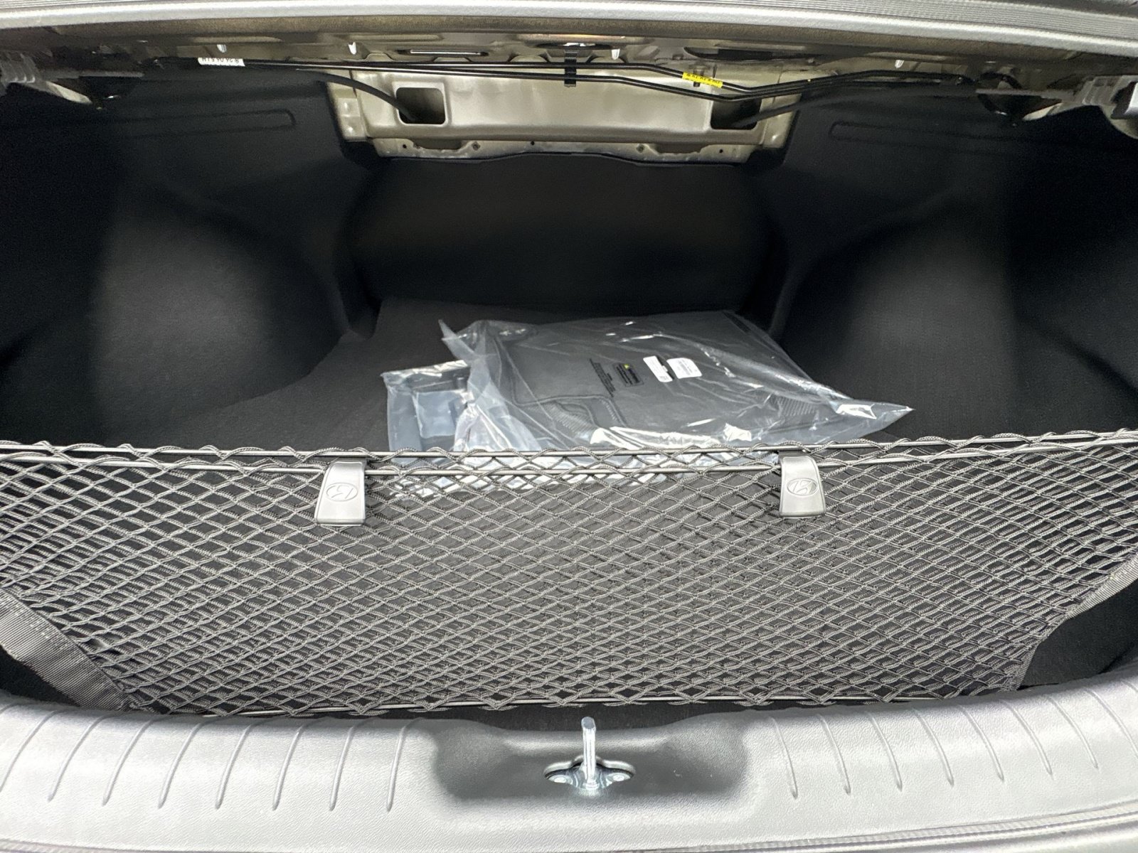 New 2026 Hyundai Elantra SE FWD image 27