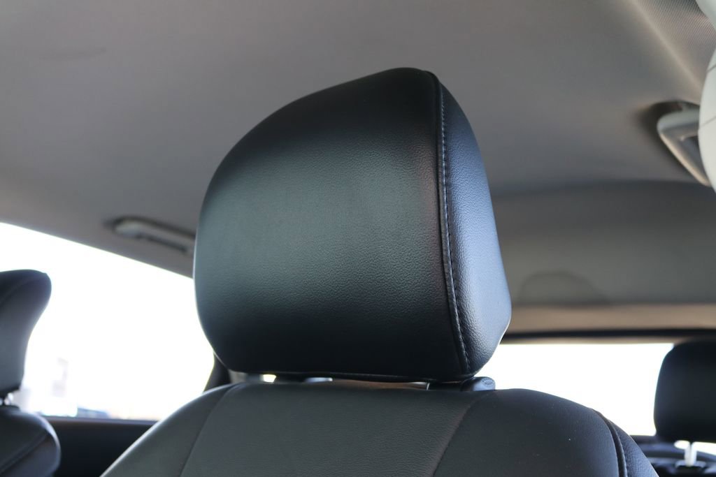 Used 2017 Ford Edge Titanium image 17