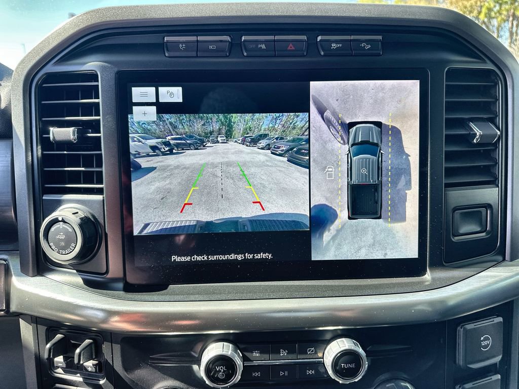 Used 2021 Ford F150 Lariat w/ Max Trailer Tow Package image 15