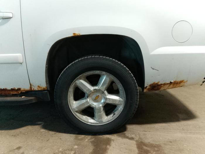 Used 2007 Chevrolet Avalanche LT w/ LT Preferred Equipment Group AWD/4WD image 12