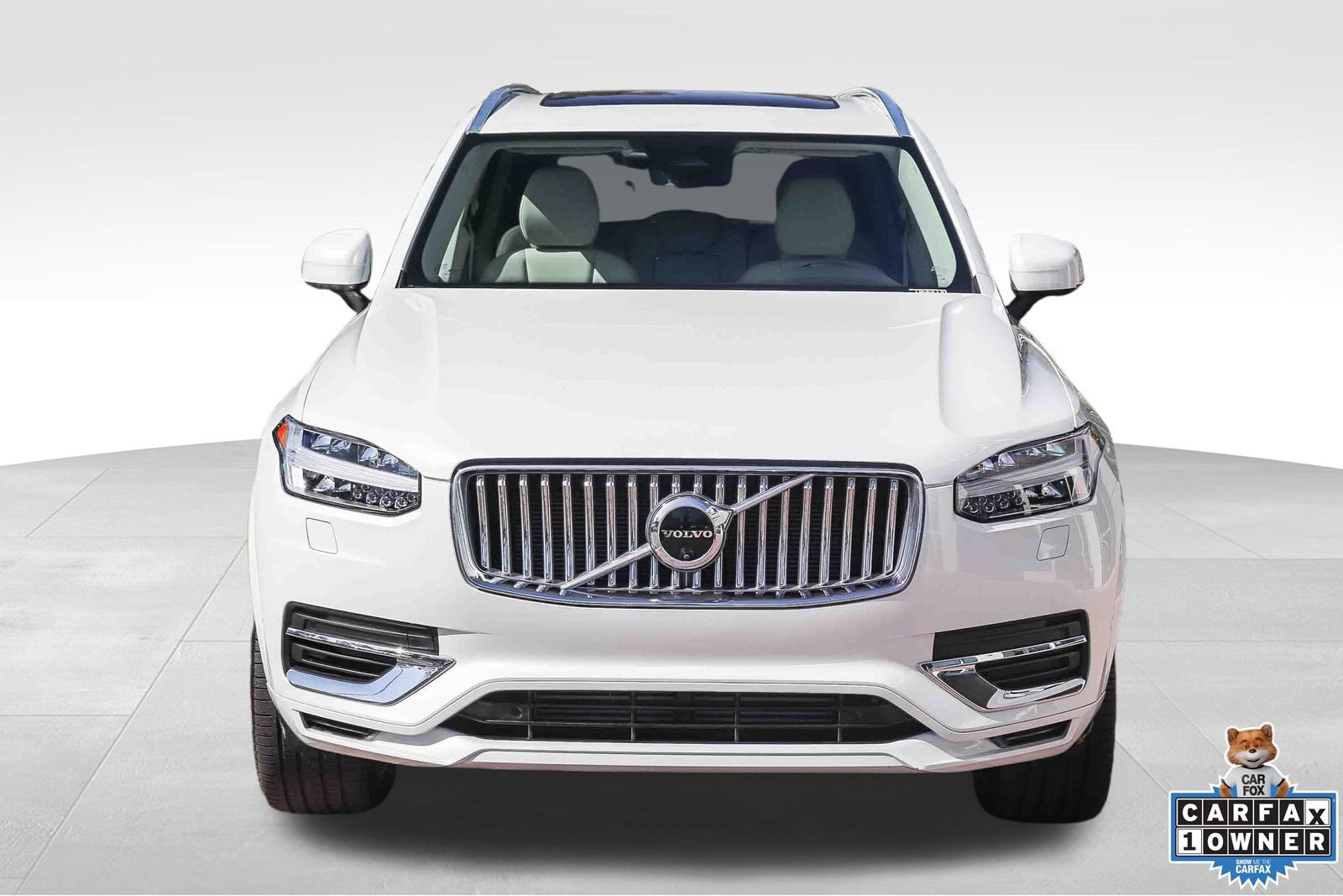 Used 2025 Volvo XC90 T8 Plus w/ Protection Package Premier AWD/4WD image 2