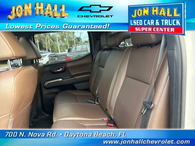 Used 2021 Toyota Tacoma Limited image 22