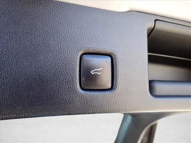 Used 2024 Ford Escape ST-Line image 9