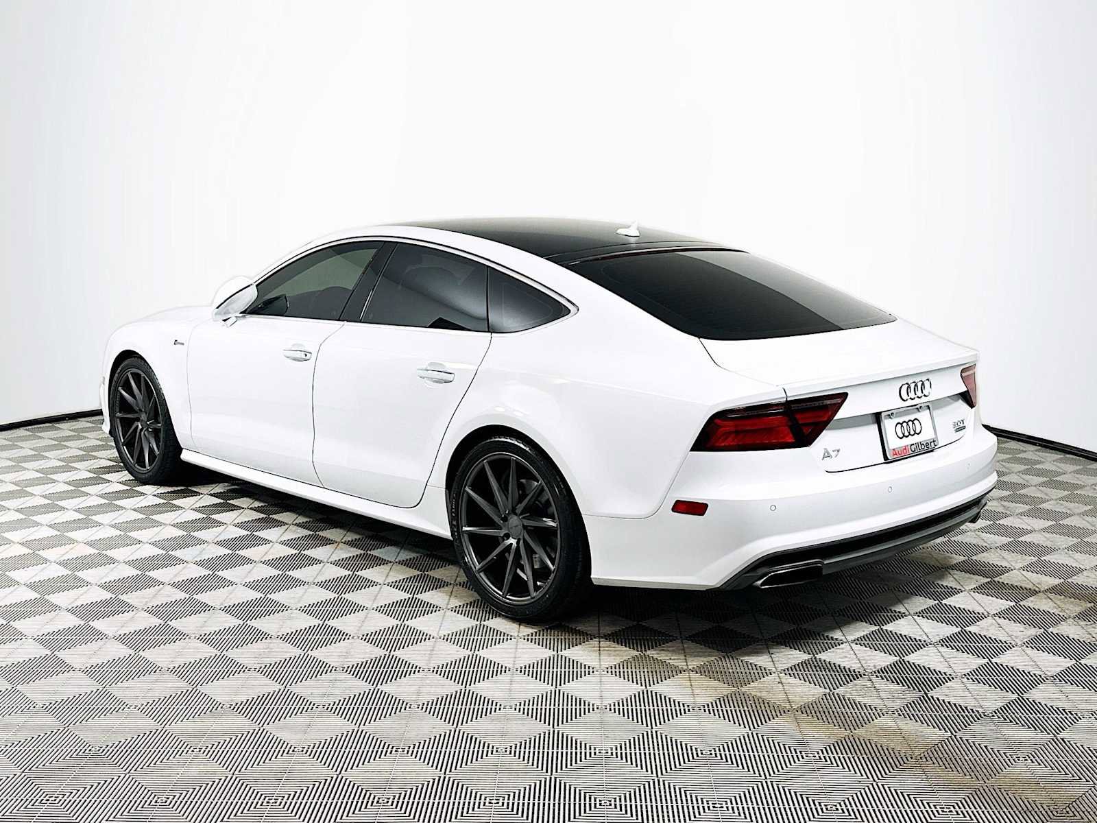 Used 2016 Audi A7 3.0T Premium Plus w/ 20" Wheel & Tire Package image 5