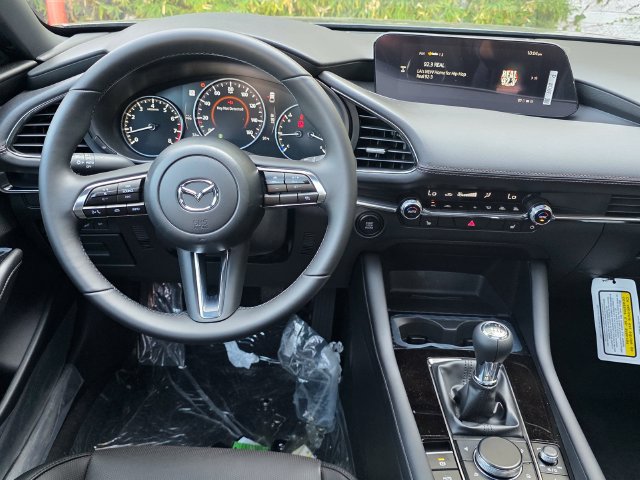 New 2026 MAZDA MAZDA3 2.5 S Hatchback w/ Premium Pkg FWD image 12