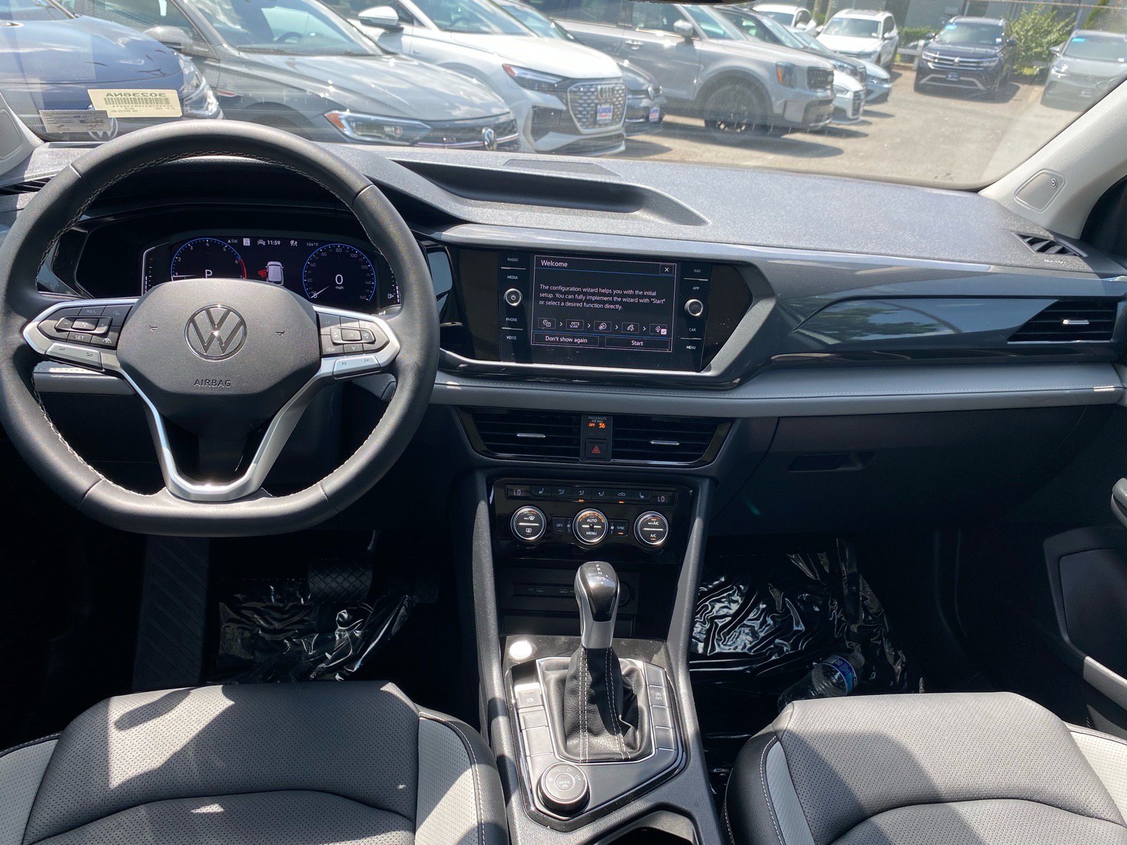 Certified 2023 Volkswagen Taos SEL AWD/4WD image 10