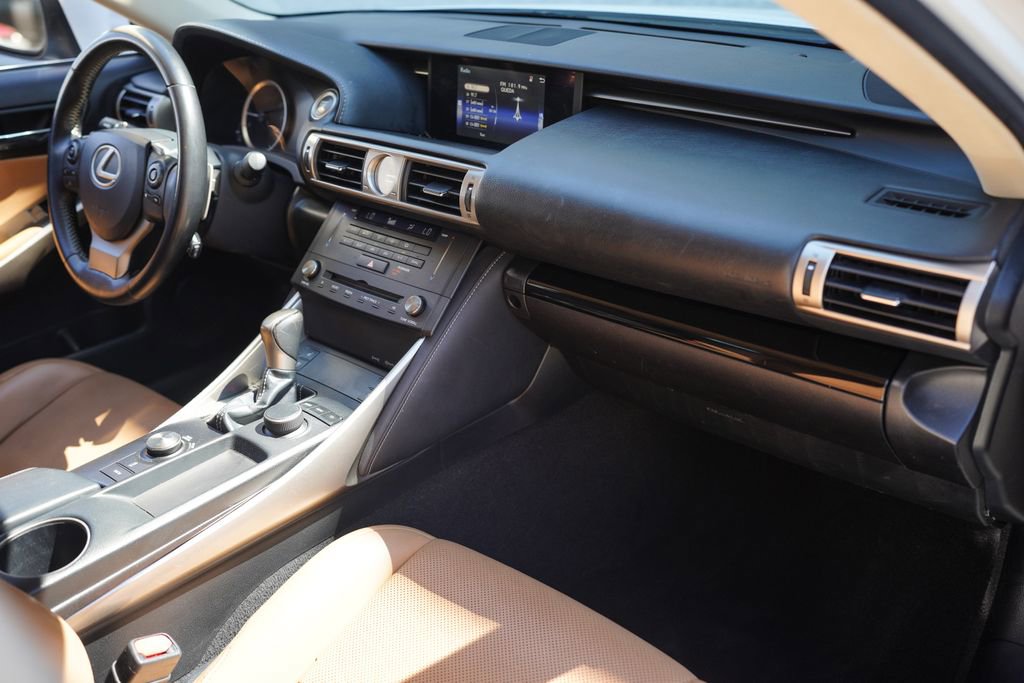 Used 2016 Lexus IS 200t w/ Premium Package RWD image 22
