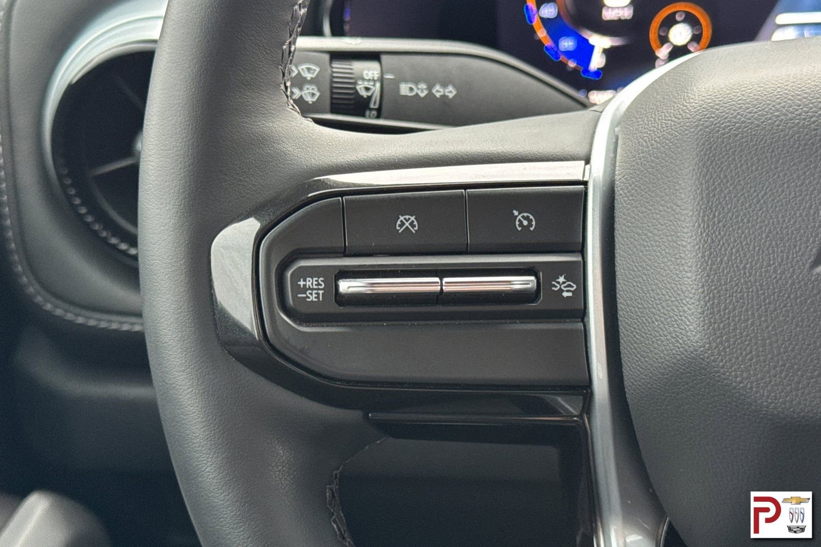 Used 2024 Chevrolet Colorado LT w/ LT Convenience Package III image 29