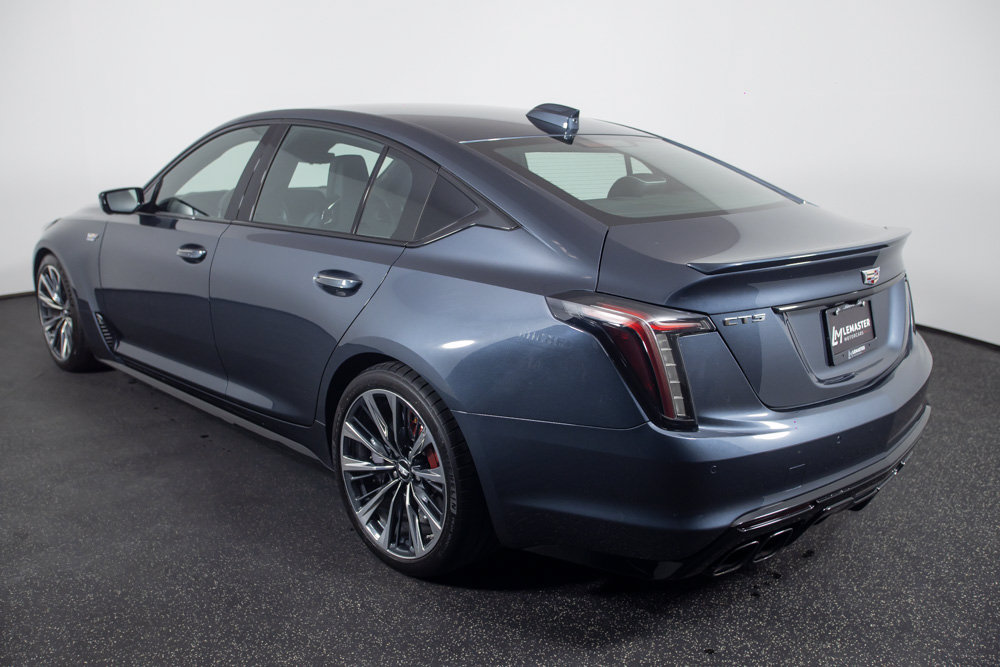 Used 2025 Cadillac CT5 V Blackwing w/ Parking Package RWD image 12