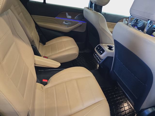 Used 2024 Mercedes-Benz GLS 450 4MATIC image 13