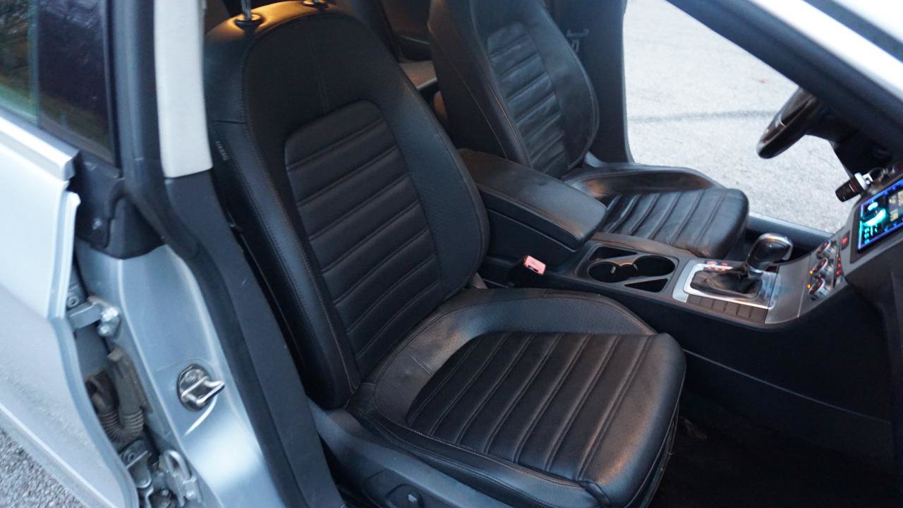 Used 2014 Volkswagen CC Executive FWD image 20