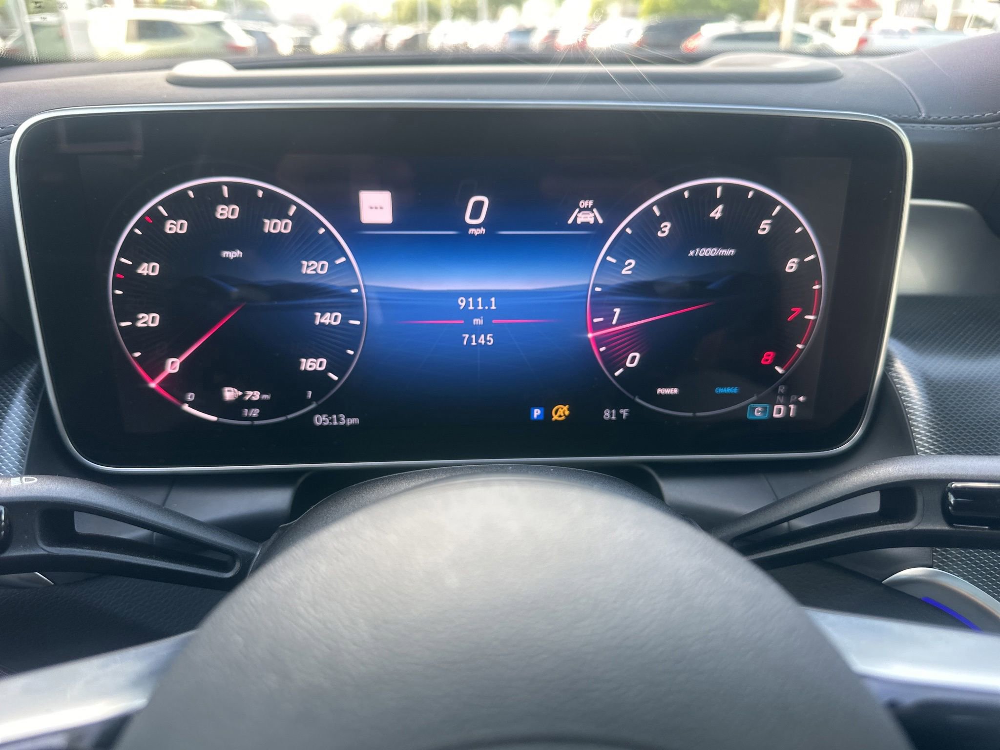 Used 2025 Mercedes-Benz GLC 300 4MATIC image 28