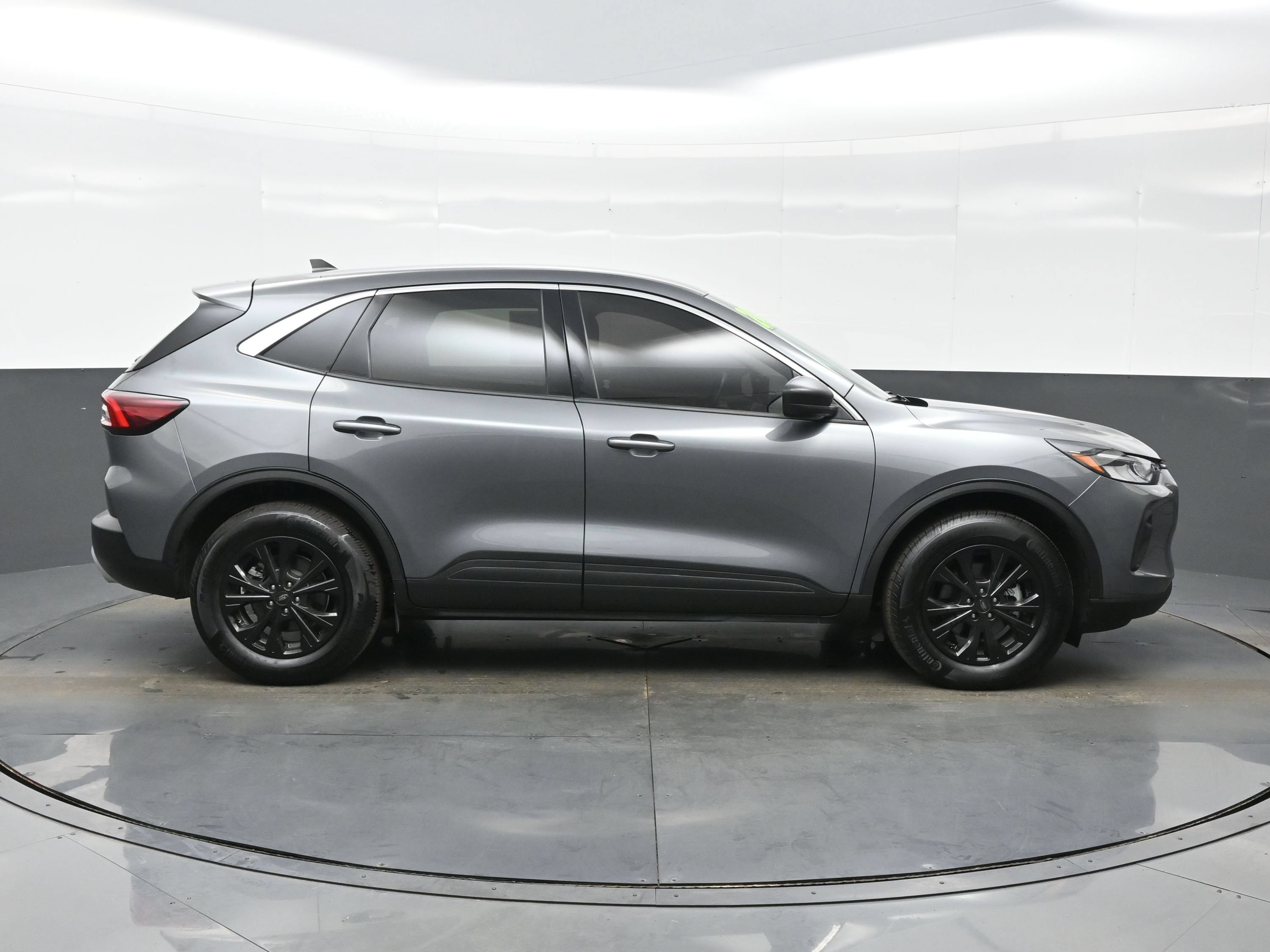 Used 2024 Ford Escape Active AWD/4WD image 7