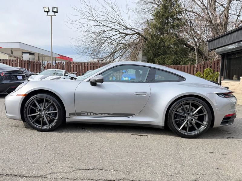 Used 2023 Porsche 911 Carrera T image 8
