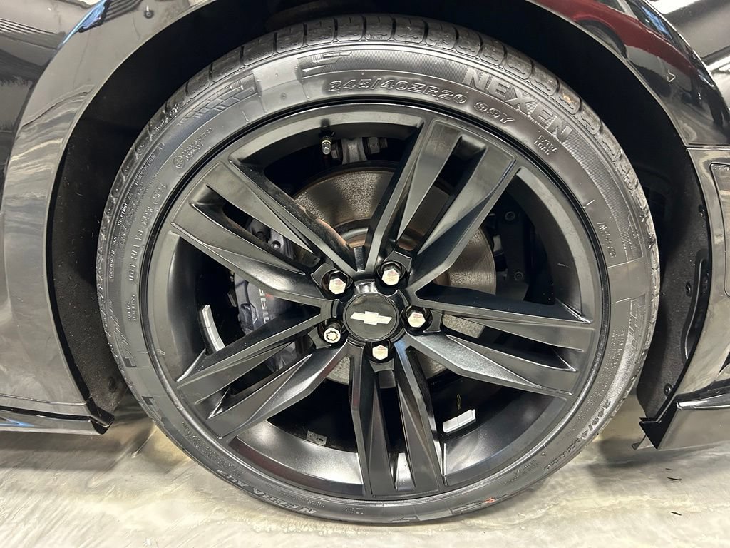 Used 2016 Chevrolet Camaro SS RWD image 22