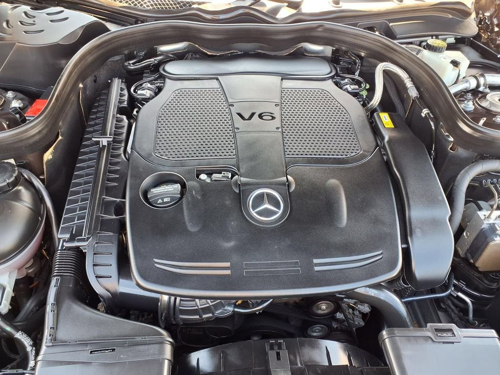 Used 2015 Mercedes-Benz E 350 4MATIC Sedan image 16