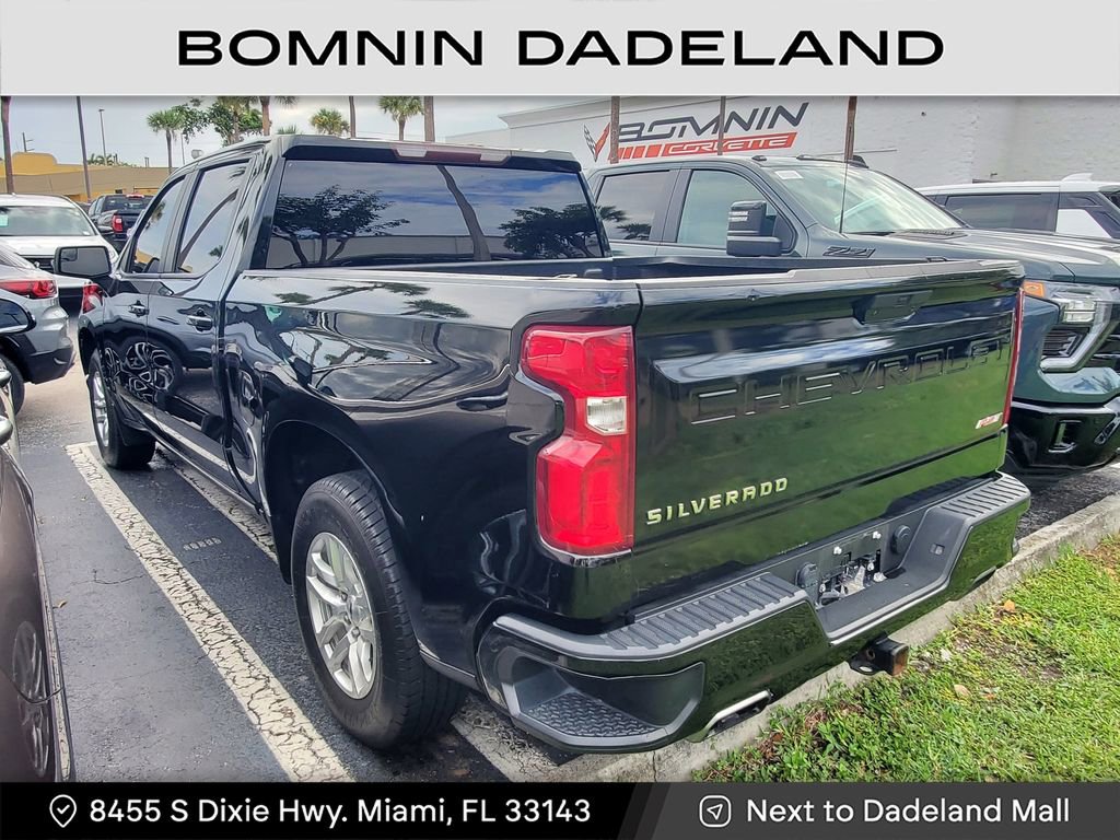Used 2021 Chevrolet Silverado 1500 RST image 3