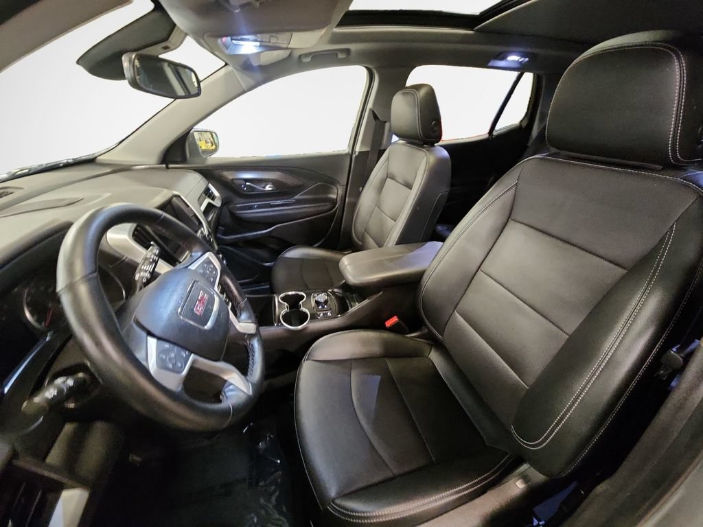 Certified 2024 GMC Terrain SLT w/ Infotainment Package II AWD/4WD image 13
