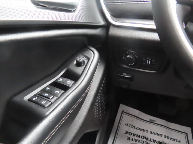 Used 2023 Jeep Grand Cherokee Altitude AWD/4WD image 31