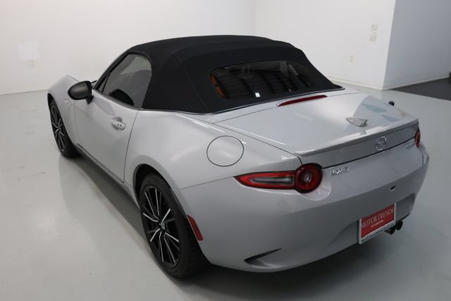 Used 2024 MAZDA MX-5 Miata Grand Touring w/ Weather Package RWD image 58