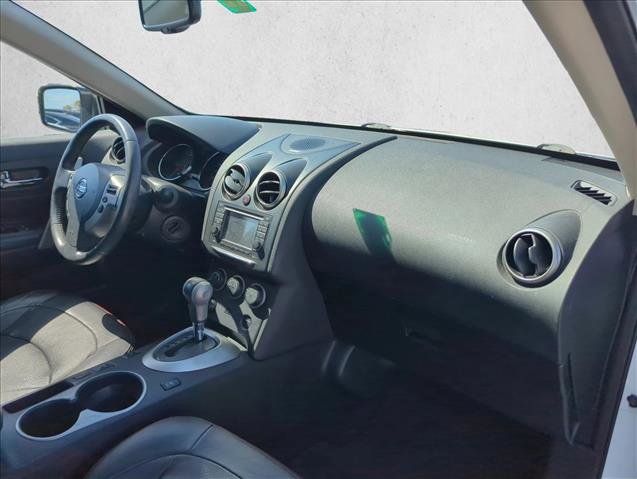 Used 2012 Nissan Rogue SL image 24