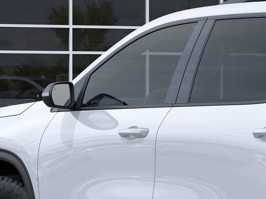 New 2026 Chevrolet Traverse Z71 w/ Driver Confidence Package image 12