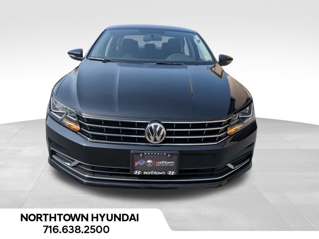 Used 2017 Volkswagen Passat 1.8T S FWD image 7