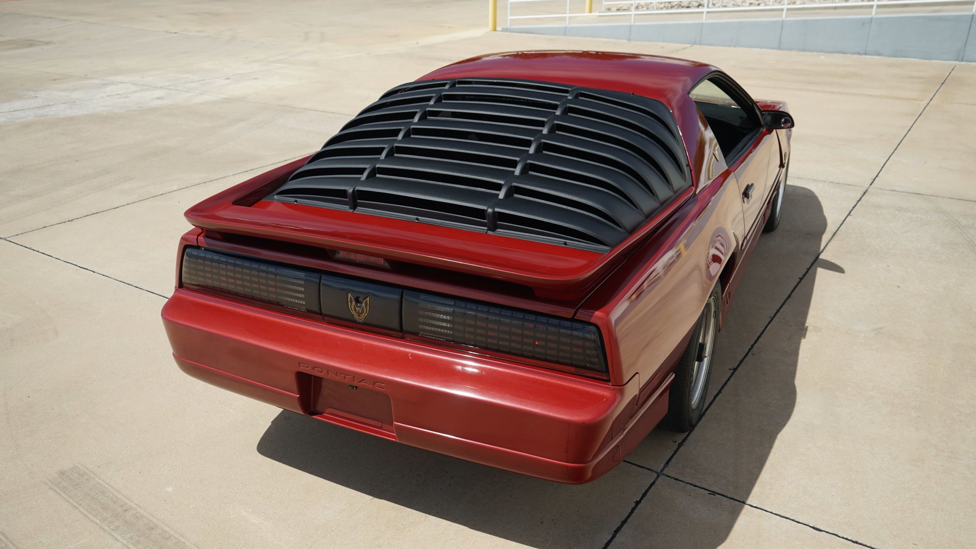 Used 1987 Pontiac Firebird Trans Am RWD image 14