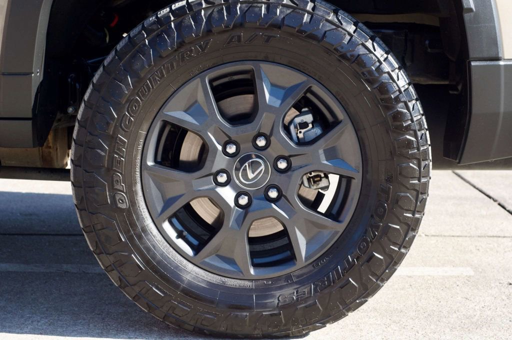 Used 2024 Lexus GX 550 image 50