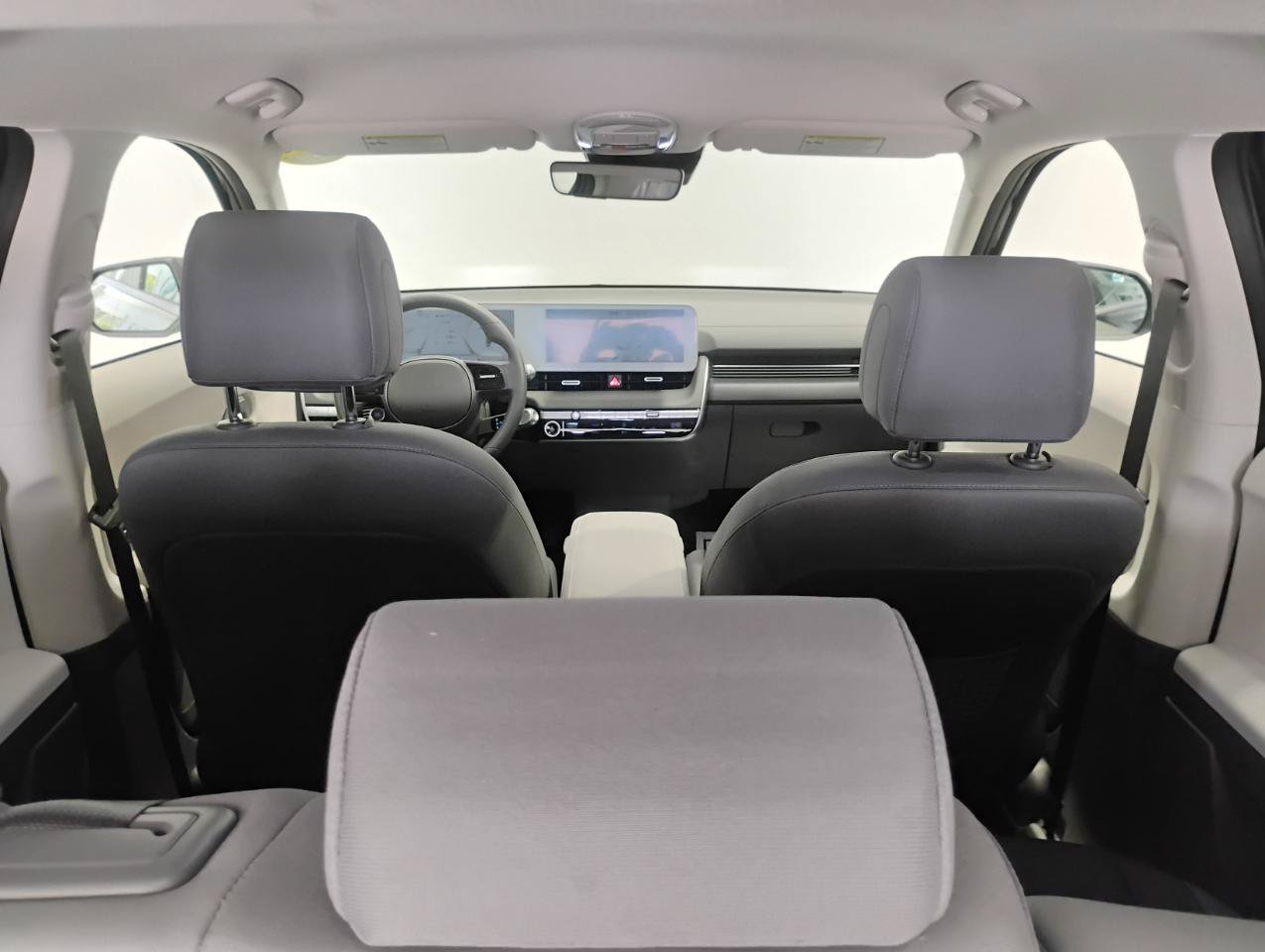 Used 2024 Hyundai Ioniq 5 SEL RWD image 13