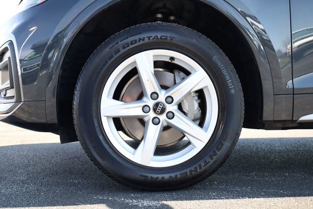 Used 2023 Audi Q5 2.0T Premium w/ Convenience Package image 8