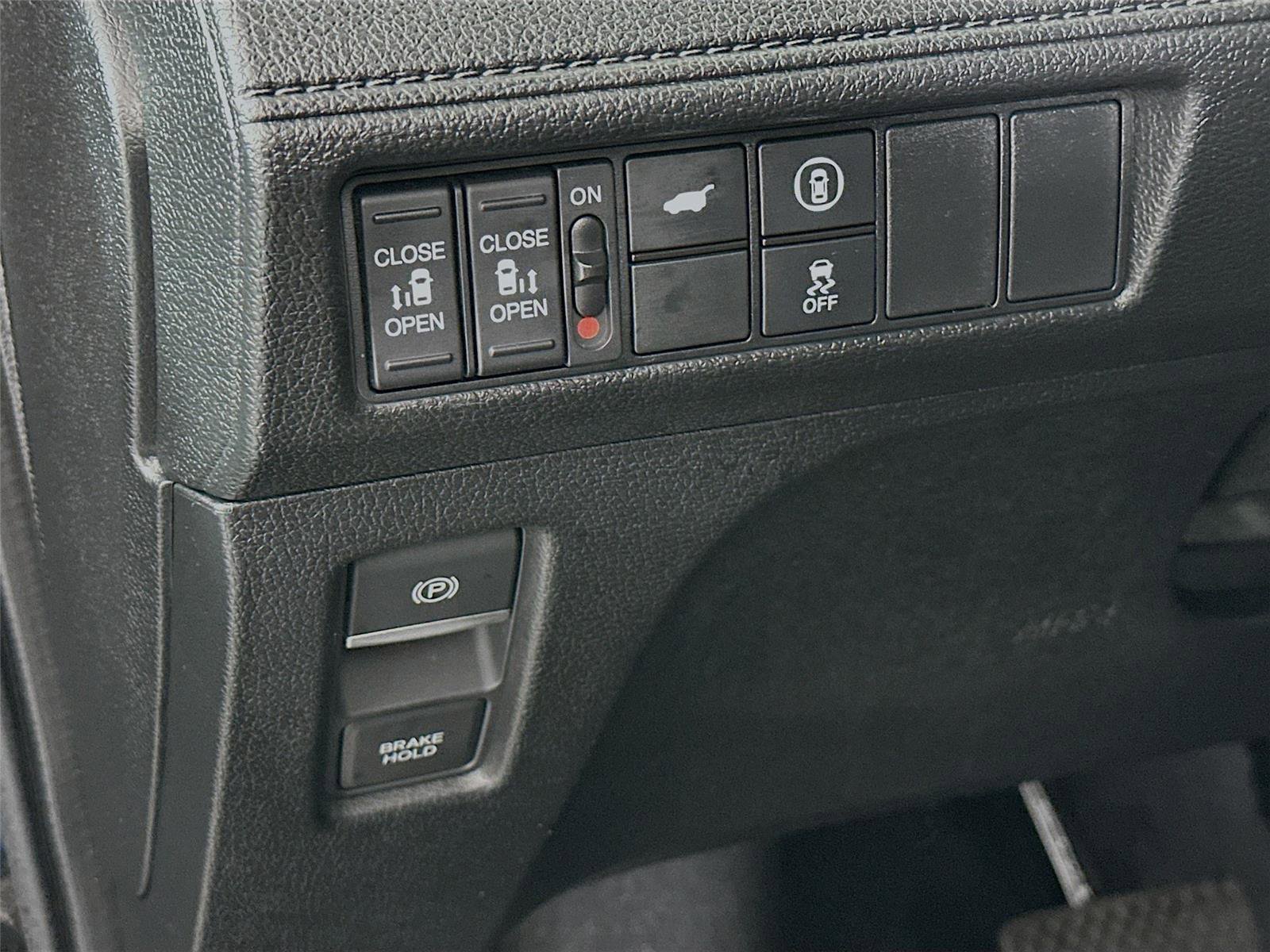 Used 2024 Honda Odyssey Sport image 14